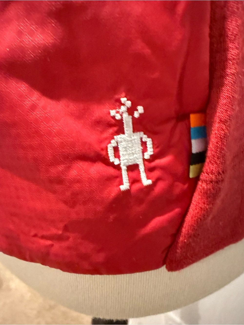 Smartwool Women's Smartloft 60 Hoodie Vest in the "Currant" red - Picture 3 of 6